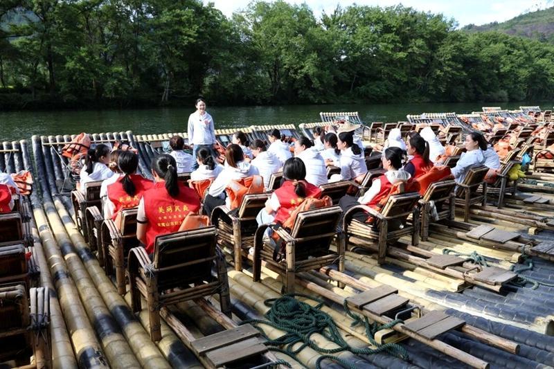 武夷山市开展《习近平走进百姓家》专题宣讲